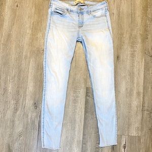 Hollister Light Wash Super Skinny Jeans Size 5R